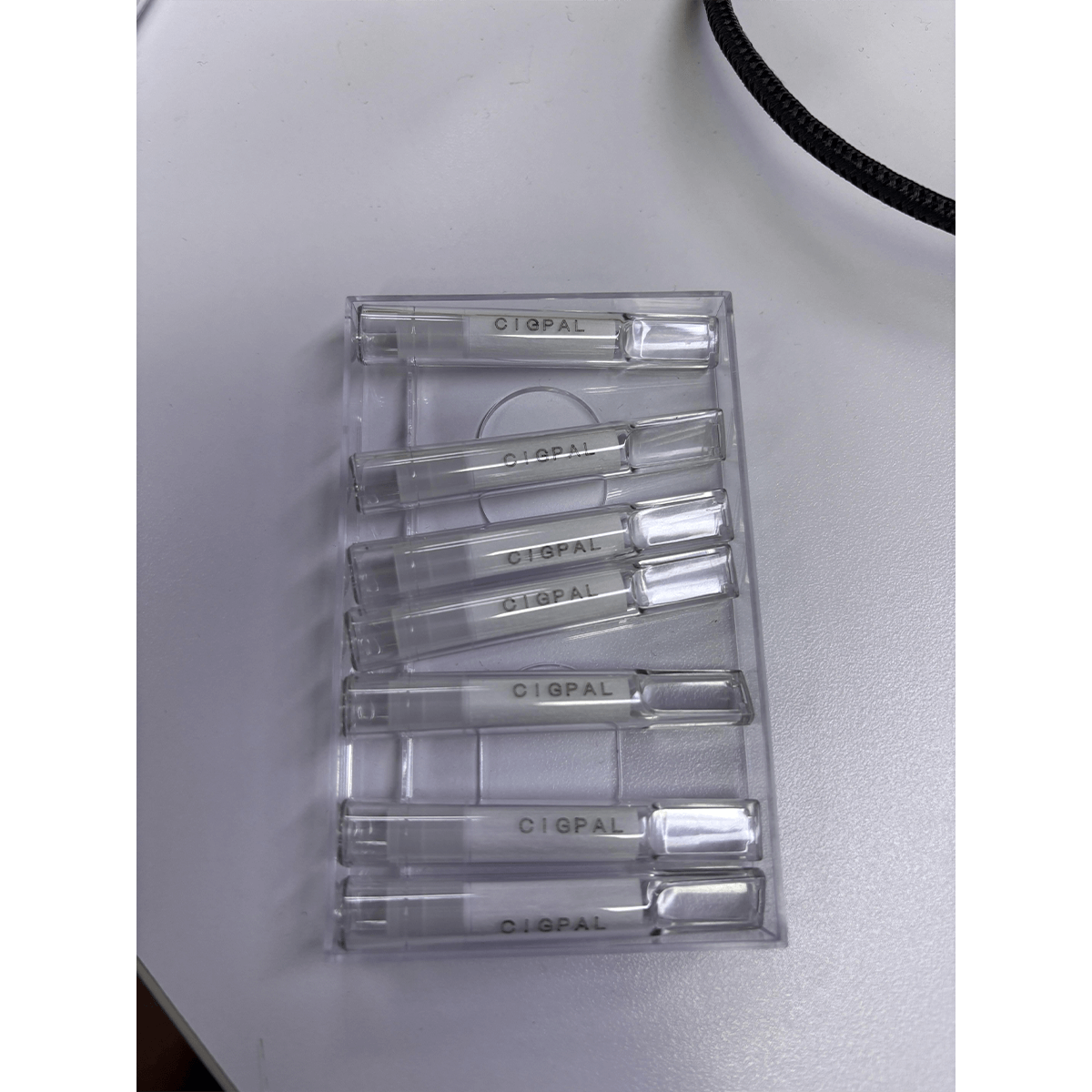 CIGPAL Disposable Cigarette Filters Three-Layer Microporous Multi-Filtering to Reduce Tar and Smoke Stains (8 Per Pack) Elegant and Stylish Design, Suitable for Regular and King Size of Cigarettes